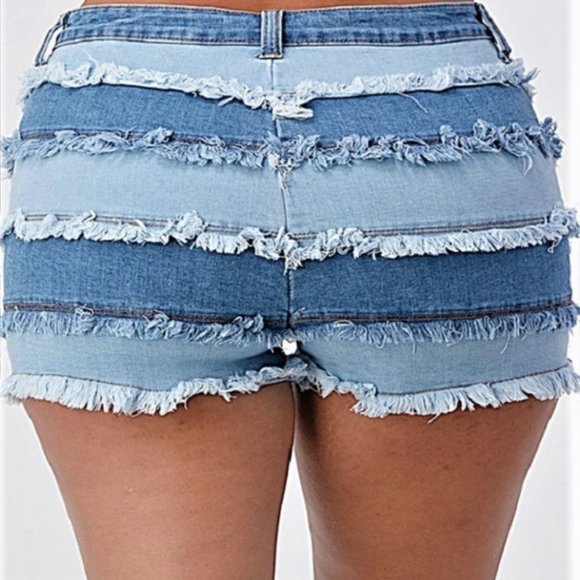 PLUS DENIM PATCHWORK SHORTS - Picture 3 of 5